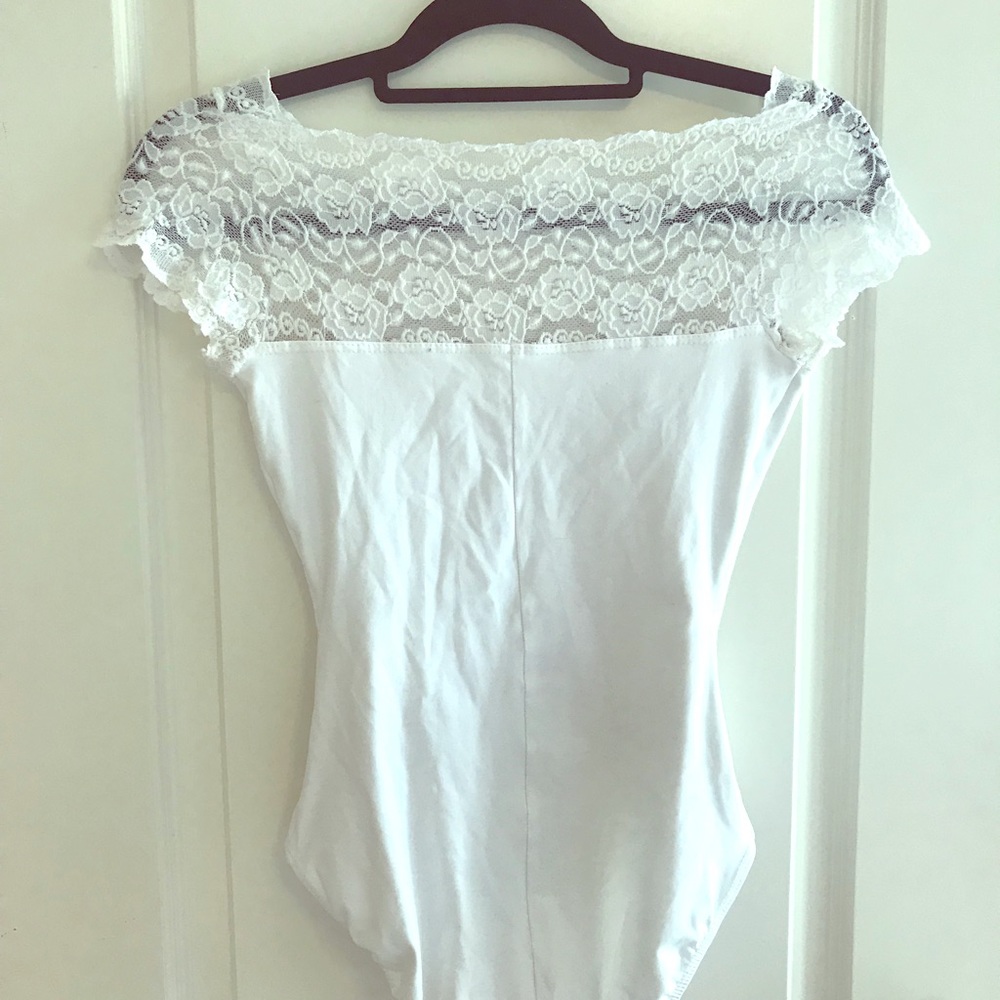 Beautiful White Lace Dance/ Ballet Leotard